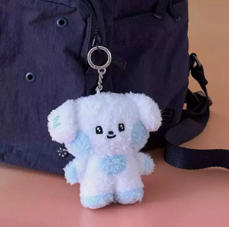 ZB1 Puppe Keychain