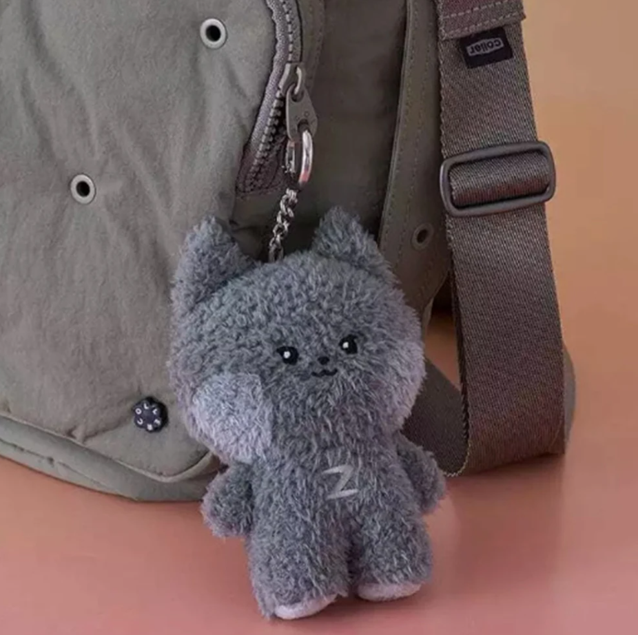 ZB1 Puppe Keychain