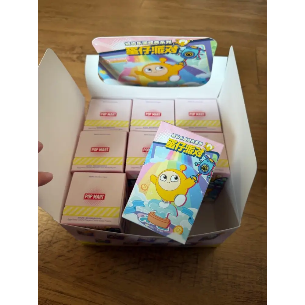 Eggy Party: Colorful Playland Classic Series Figures - Surprey