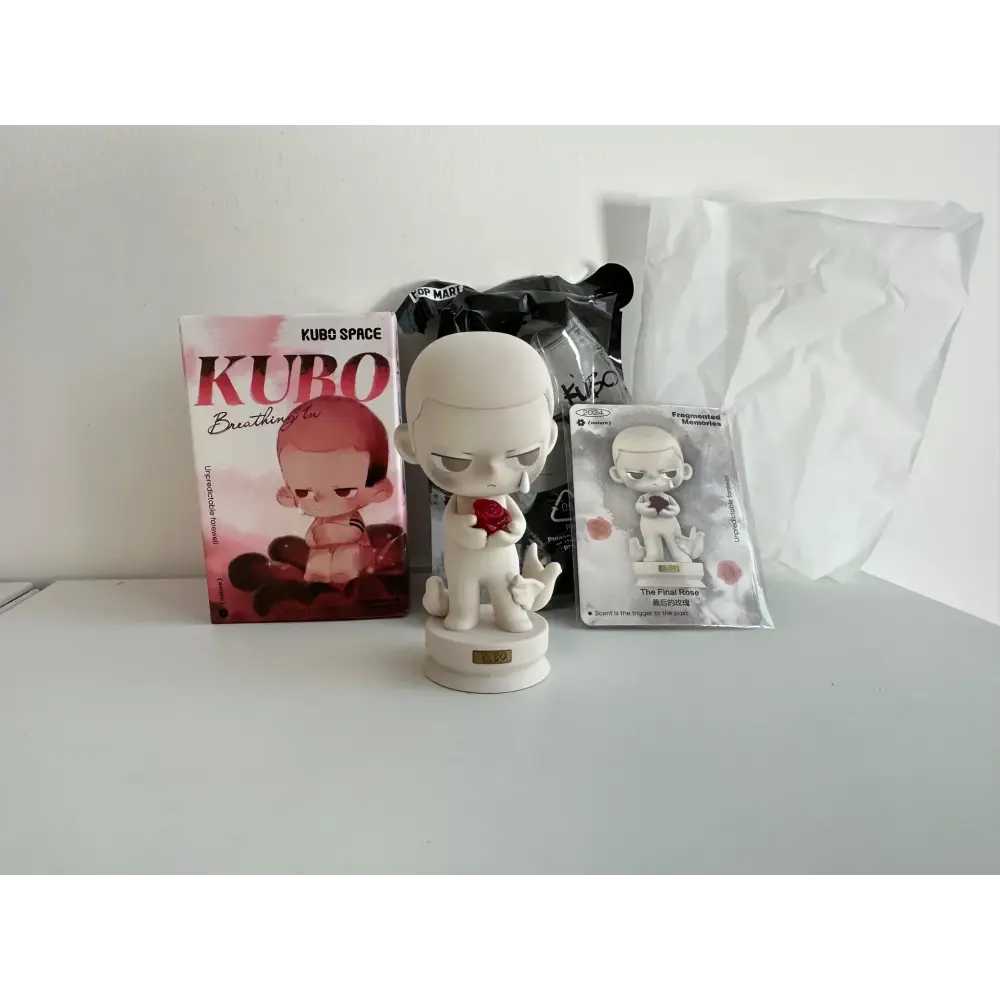 KUBO Breathing In Series Figures Opened - Surprey