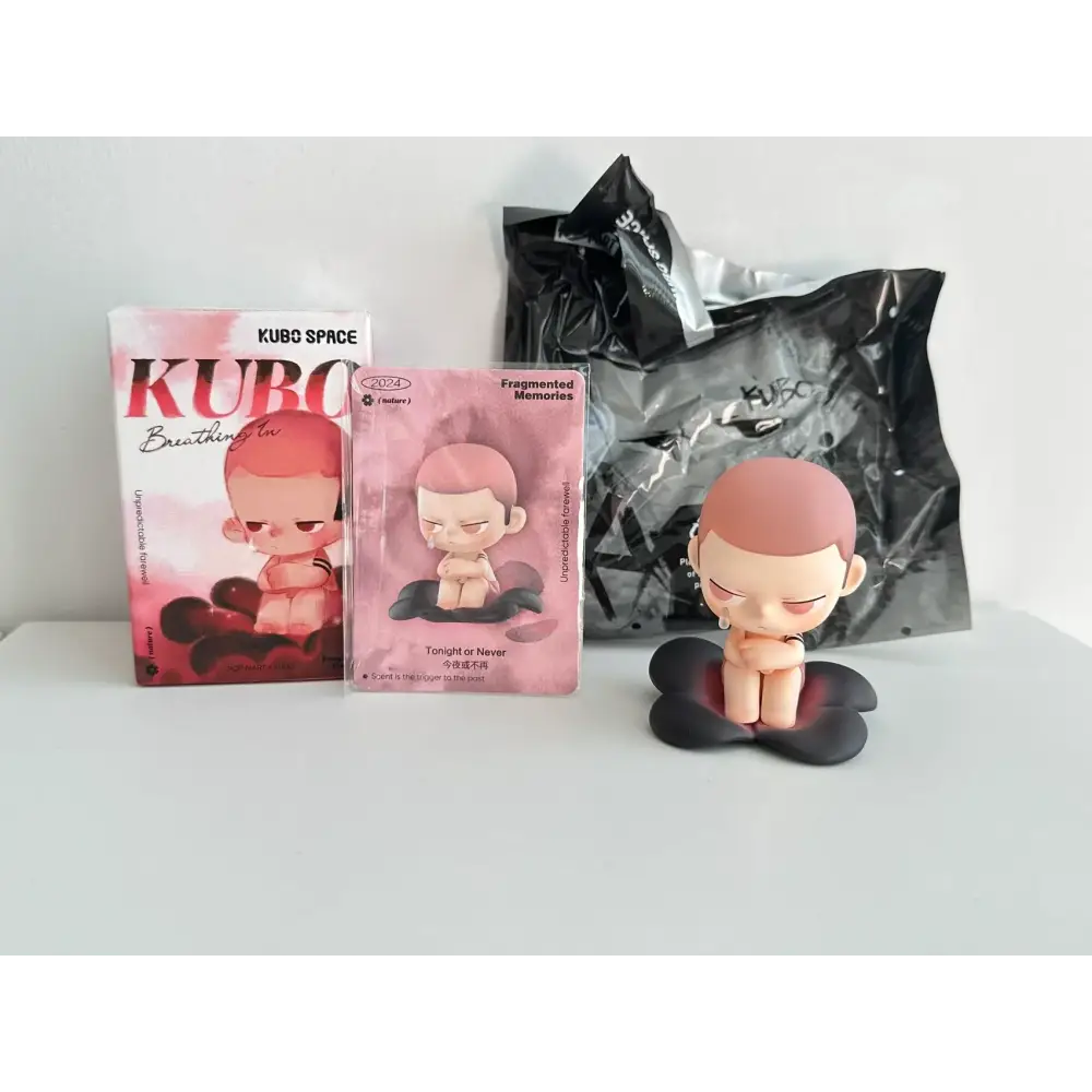 KUBO Breathing In Series Figures Opened - Surprey