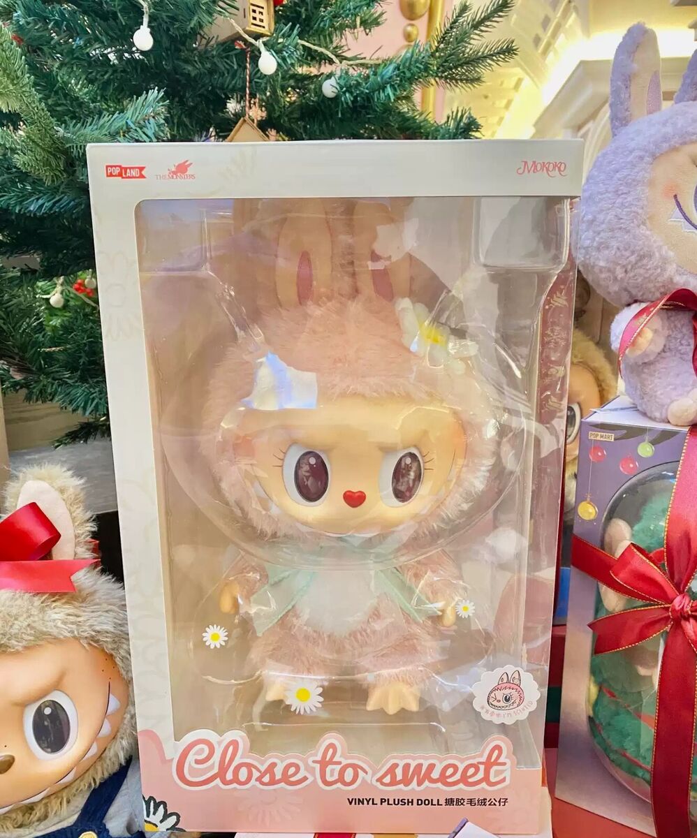 Labubu MOKOKO CLOSE TO SWEET Vinyl Plush Doll LIMITED - plush toy