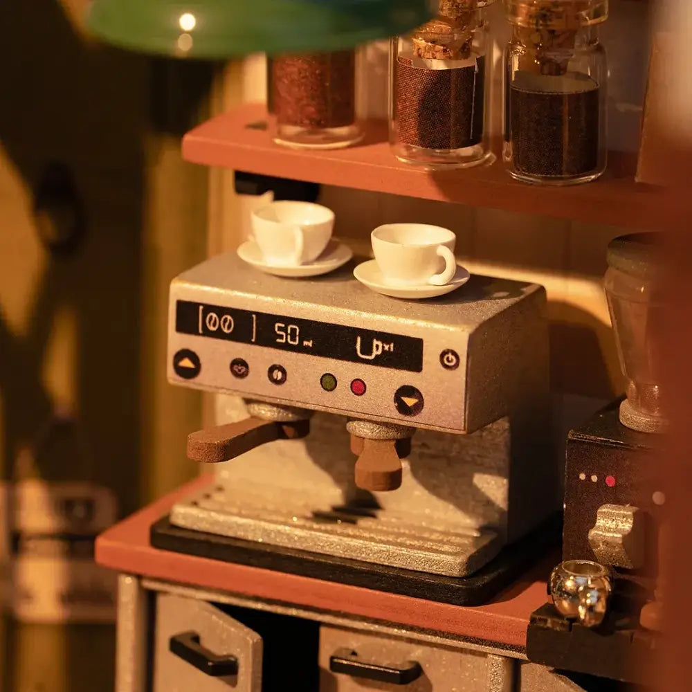 Rolife DIY Miniature House - Flavory Café DG162 - Surprey