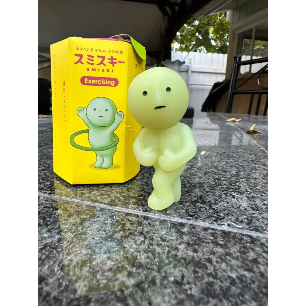 SMISKI Figure Exercising Series - Surprey SMISKI Figure Exercising Series - Surprey