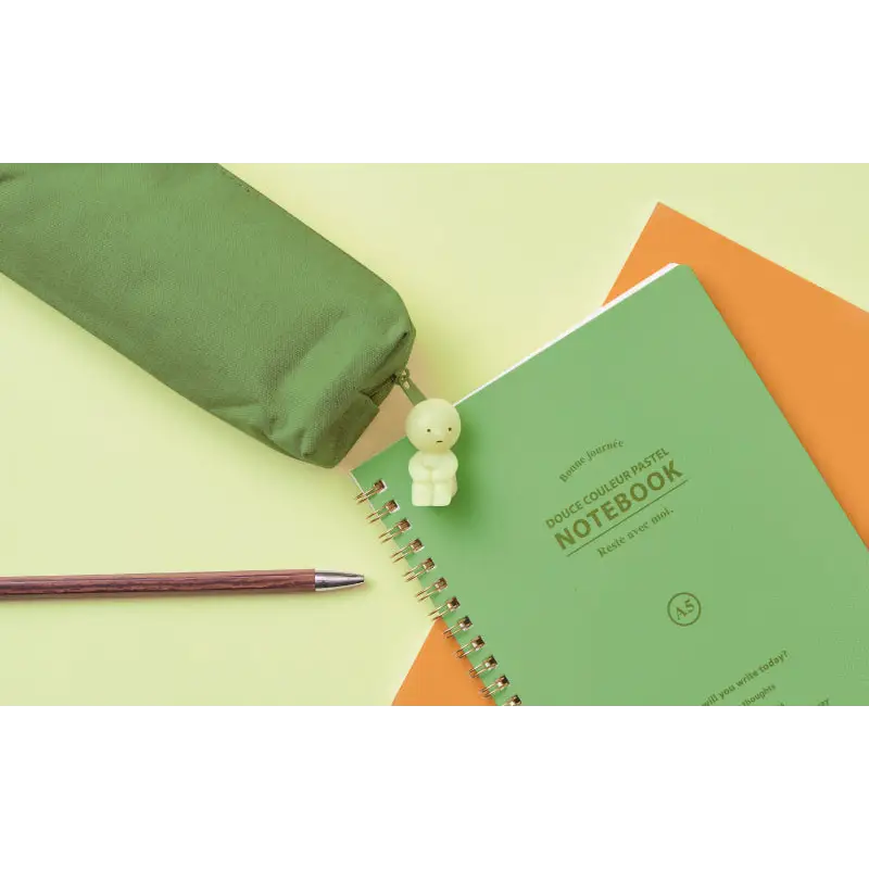 SMISKI Zipper Pull Figure - Surprey