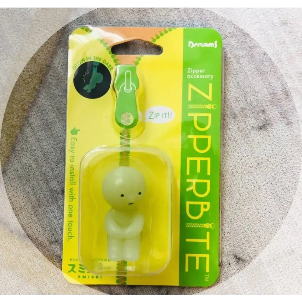 SMISKI Zipper Pull Figure - Surprey