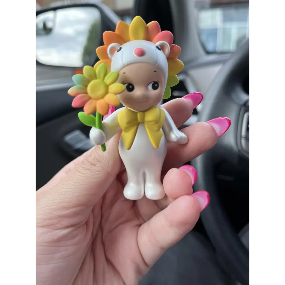 Sonny Angel Flower Gift Series - Surprey