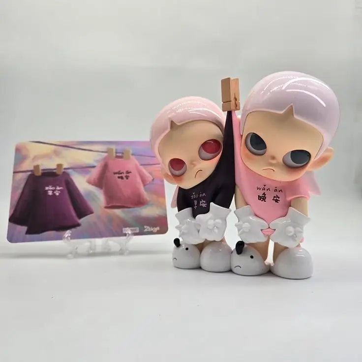 Zsiga Romantic Greetings Figurine (Limited Volume) - Surprey