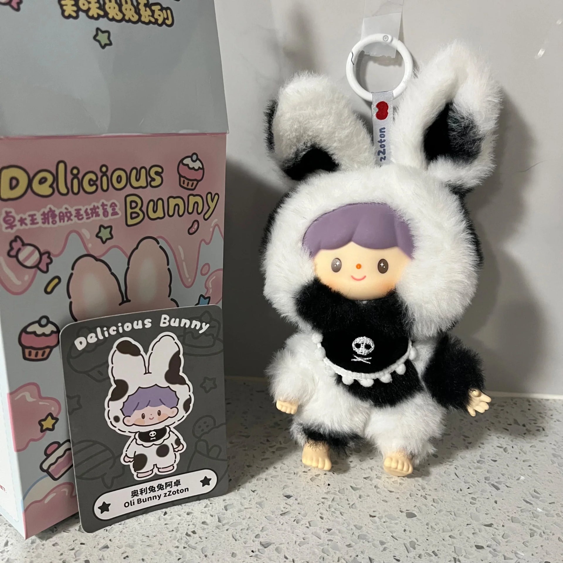Finding Unicorn x Zzoton – Delicious Bunny Series Blind Box – Surprey