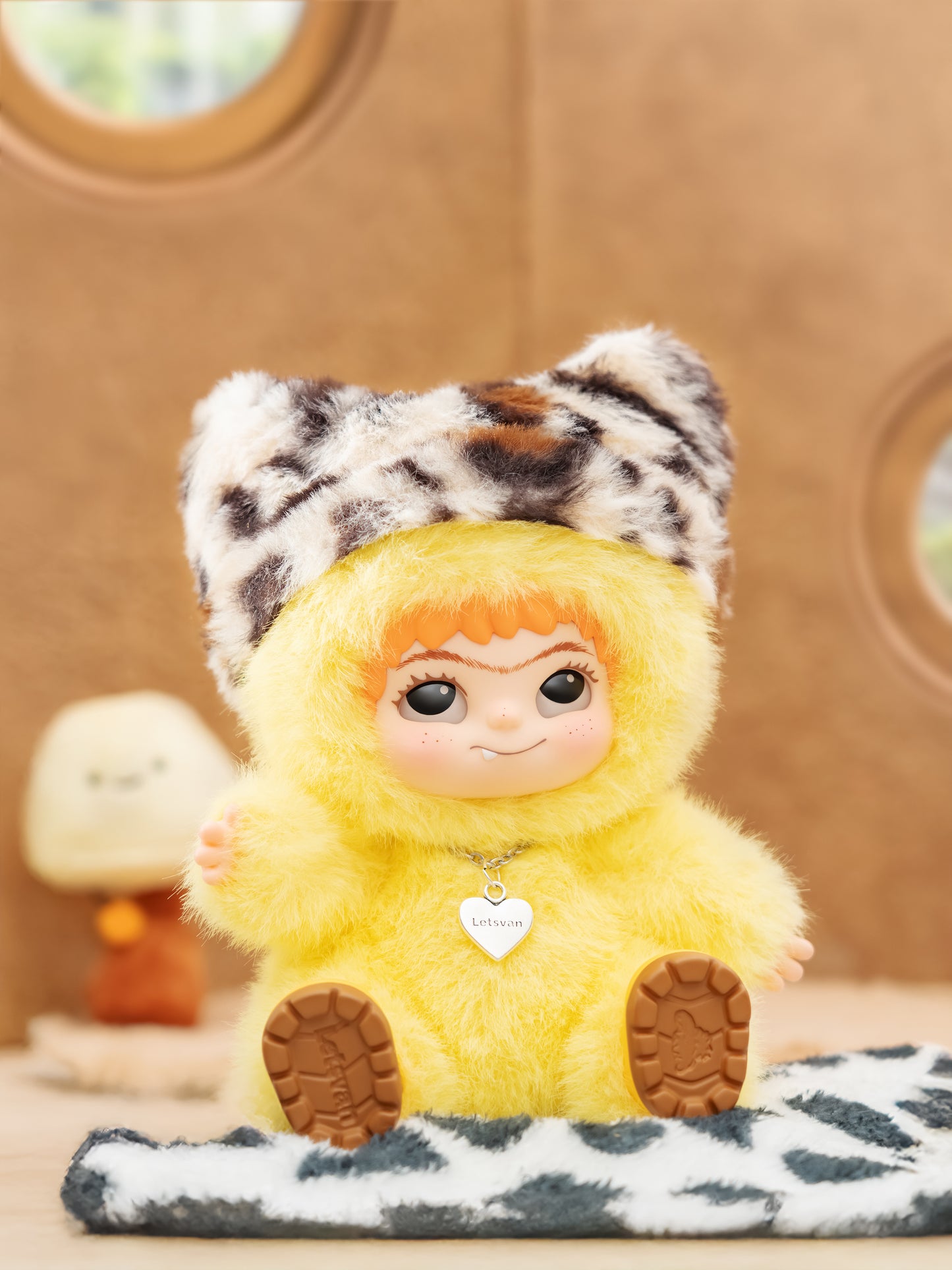 WAKUKU Fuzzy Trendy Fun Party – Pluchen Jaloezie <tc>Box</tc>