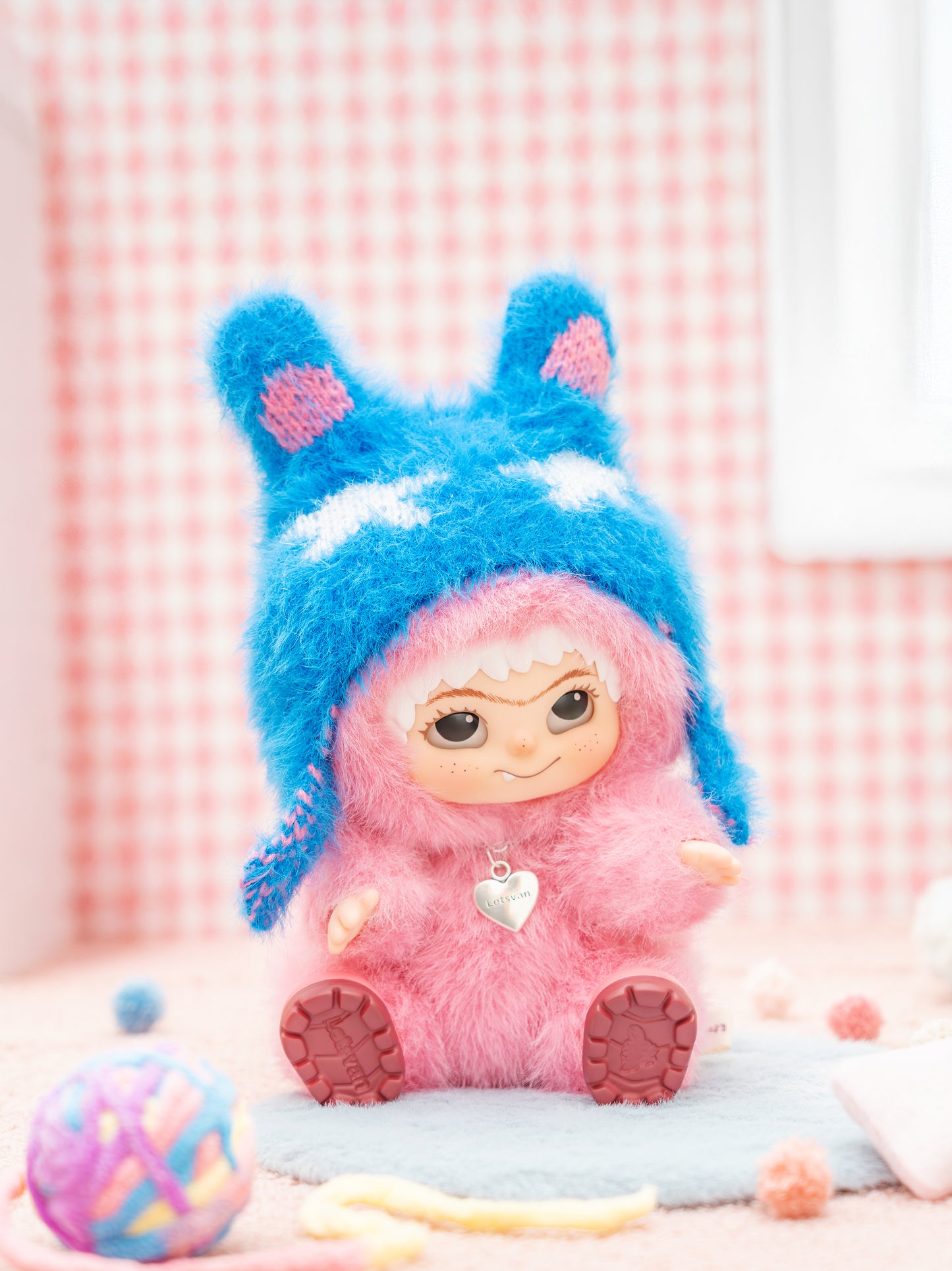 WAKUKU Fuzzy Trendy Fun Party – Pluchen Jaloezie <tc>Box</tc>