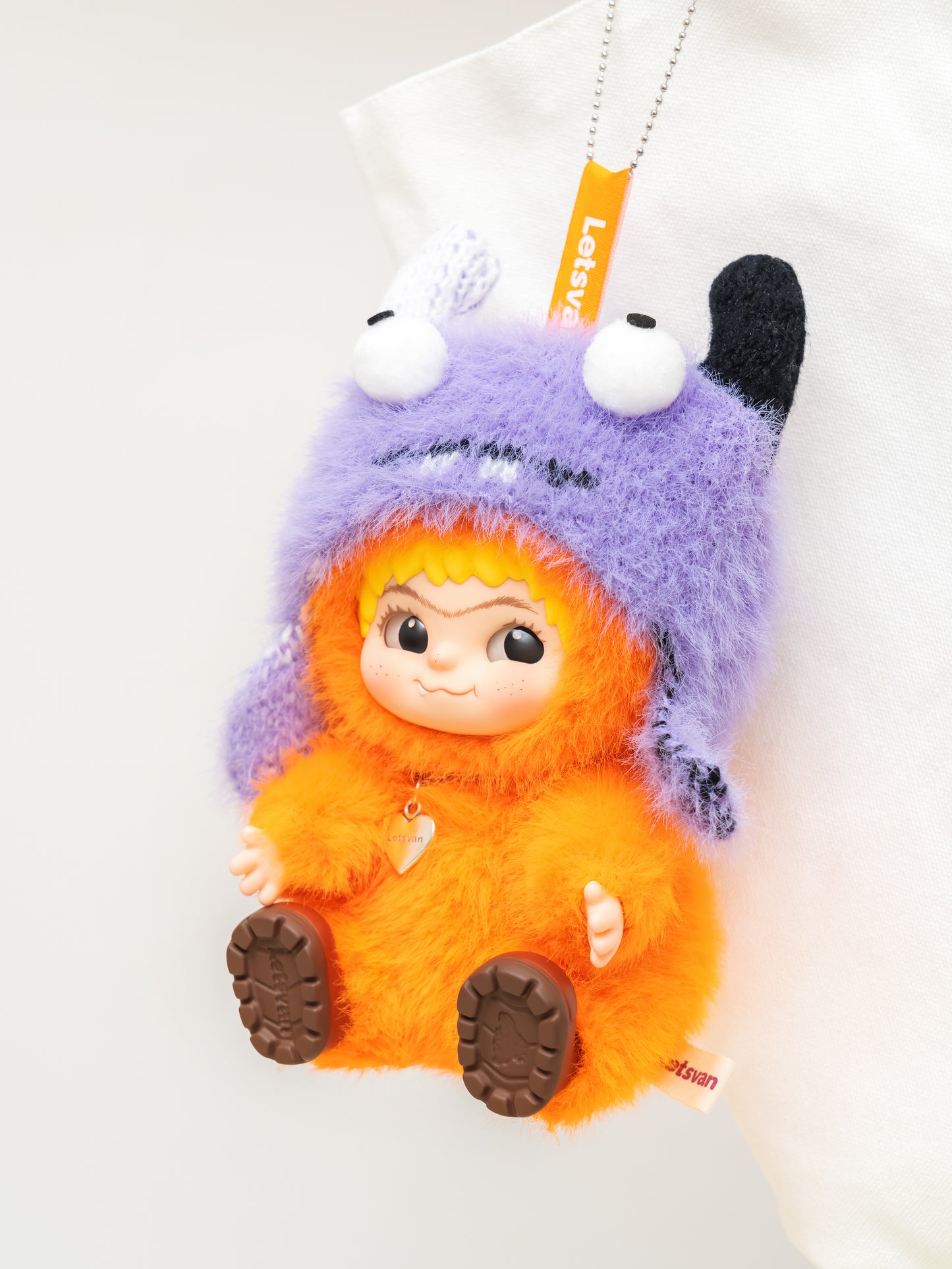 WAKUKU Fuzzy Trendy Fun Party – Pluchen Jaloezie <tc>Box</tc>
