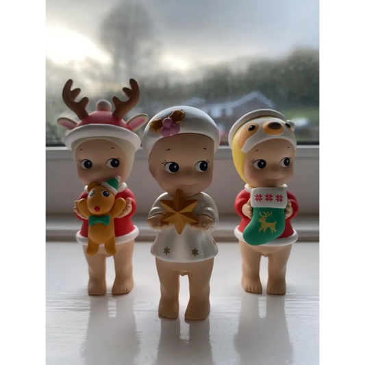 Christmas Present from Sonny Angel - Surprey