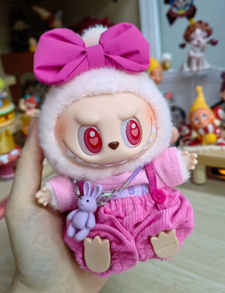 Labubu Outfit Series 28 : Rustic Charm Edition - Surprey