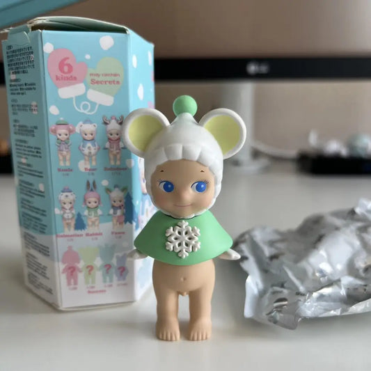 Sonny Angel Winter Wonderland Series - Surprey